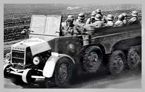 Botond All-terrain Truck with Honveds