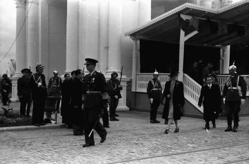 King Mihai and queens Maria.