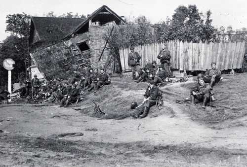 Waffen SS resting