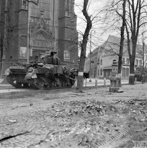 Anti-mine equipped tank