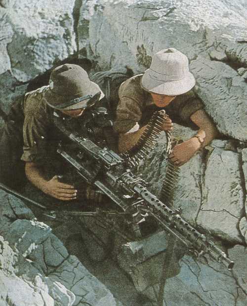 German Heavy Machine Gunners in Africa