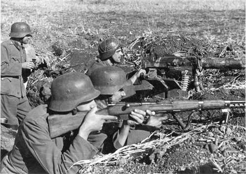 Hungarian soliders 'Brothers in arms'