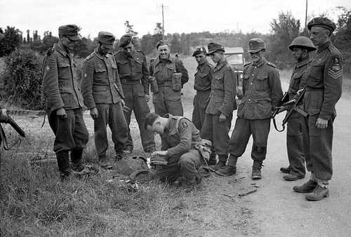 Prisoners searched