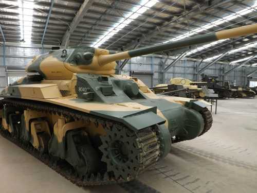 ACIV Cruiser Tank refurbished 2014 QF 17 Pounder