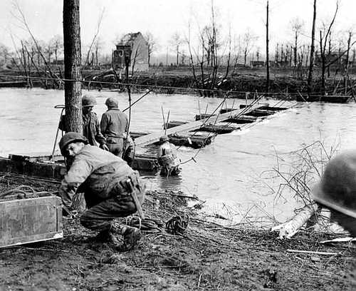 Roer river crossing