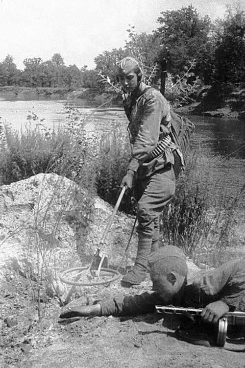 Soviet sappers