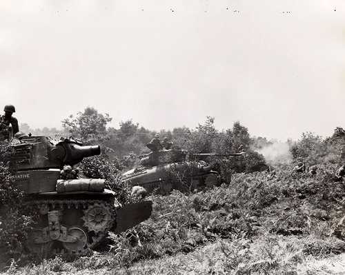 M8 and long barreled Sherman