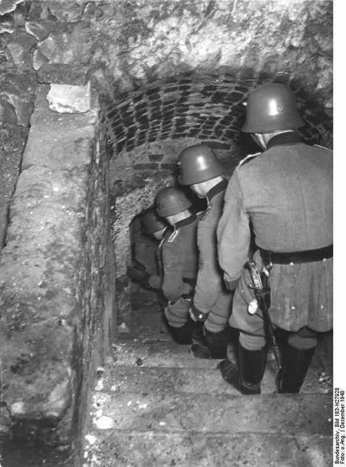 Police action, 1940.