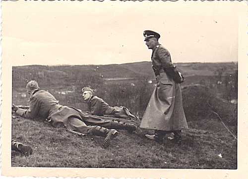 German officer in mountains with troops