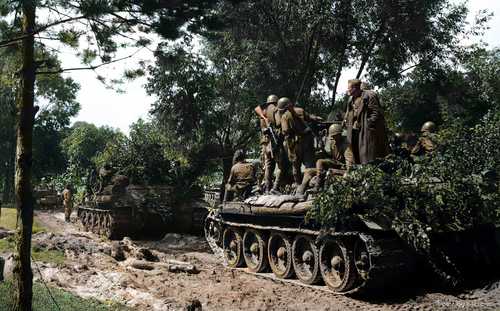 The movement of tanks in the Sandomierz direction