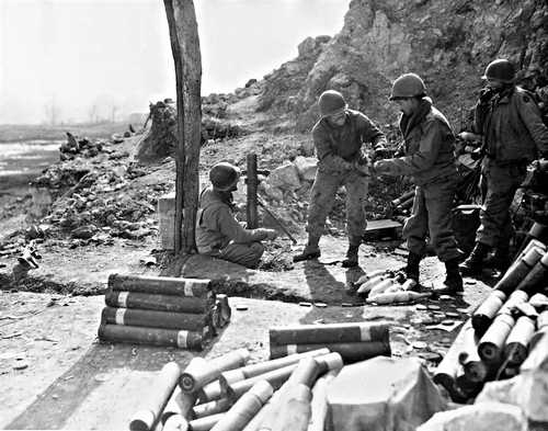 Mortar fire at the enemy