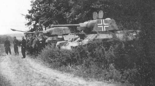Das Reich T-34/76s