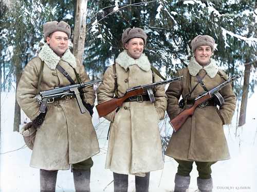 1943