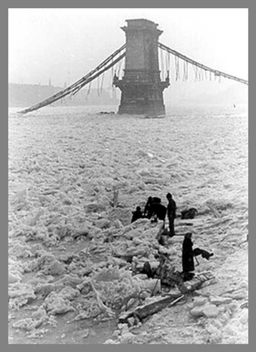 BUDAPEST SIEGE: Frozen Danube and Broken Bridges