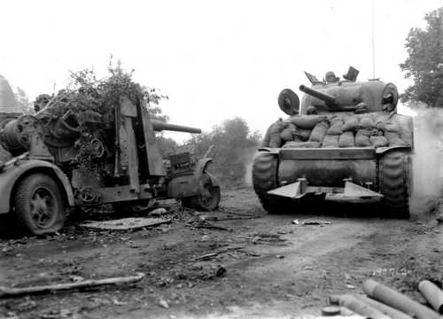 German 88 and American tank