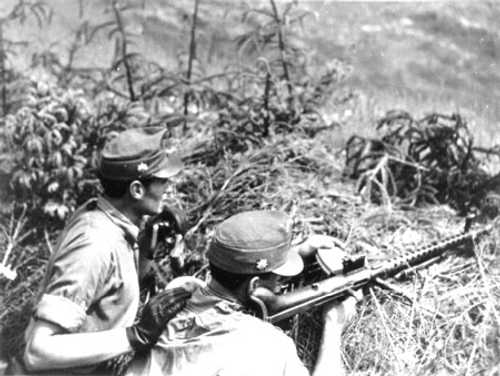 Magyar(hungarian) Mountain troops in fox hole