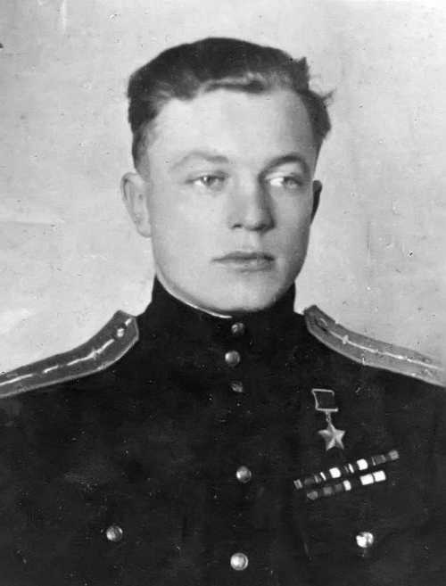 Hero of the Soviet Union Bazanov Peter Vasilyevich