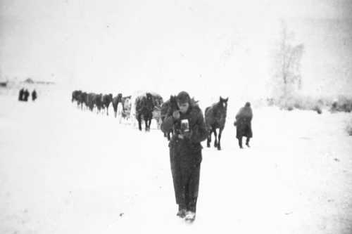 Eating on the march. 