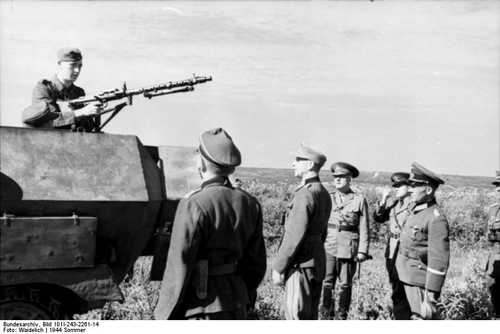 Romanian and German officer's