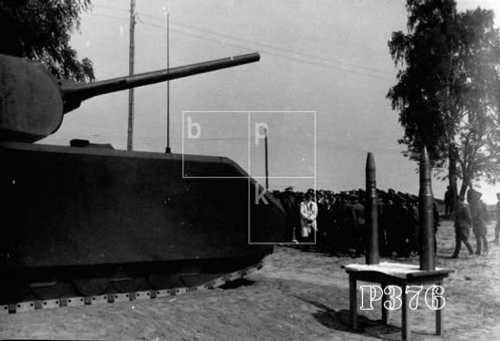 Hitler inspects the Maus