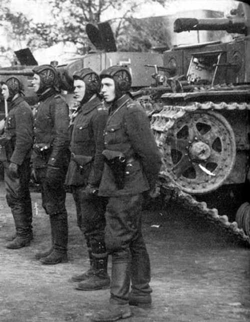 Tank crew