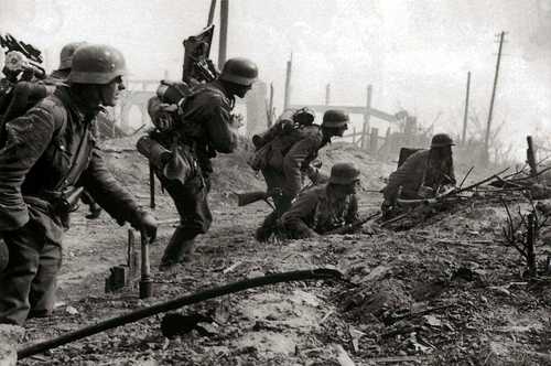Mortar Team in battle