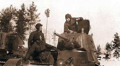 The crew of the T-26 model 1939