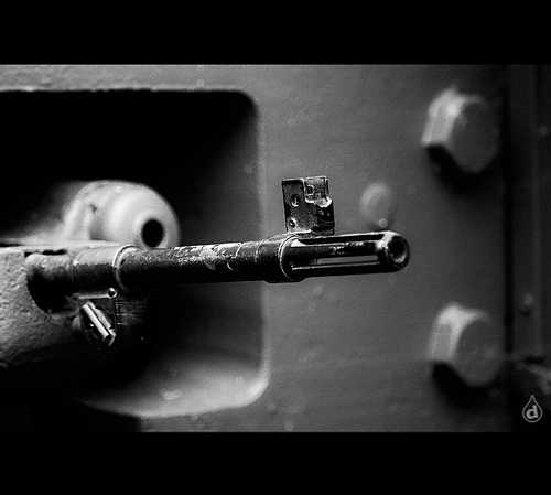 7.92mm besa machine gun
