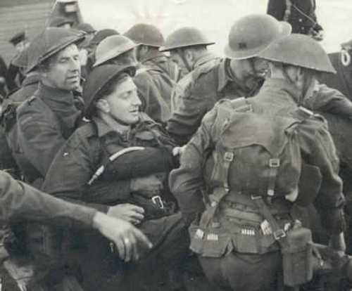 Helping the wounded at Dieppe