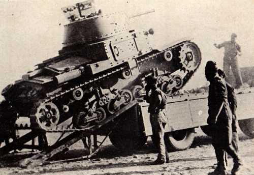 M13/40 on truck