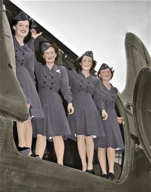 WWII Navy Nurses On Plane