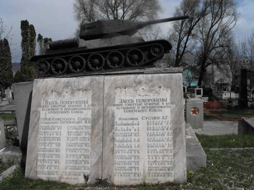 soviet monument 2